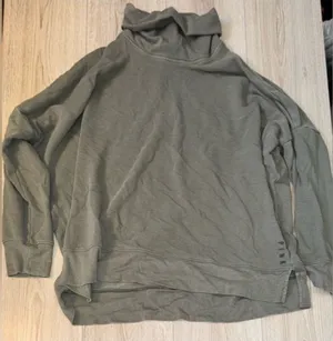 Victoria’s Secret pink green sweatshirt sweater thumbnail 1