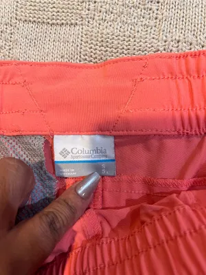 Columbia Women's Coral Pink Elastic Waist Drawstring Shorts thumbnail 2