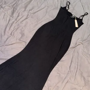 SKIMS soft lounge long slip thumbnail 1