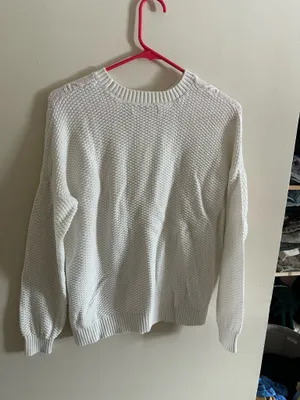 Hollister Sweater thumbnail 2