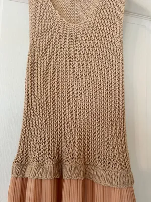 Dress thumbnail 4