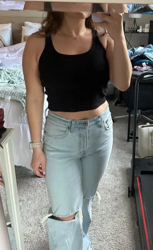 Black Cropped Tank Top Size M thumbnail 1
