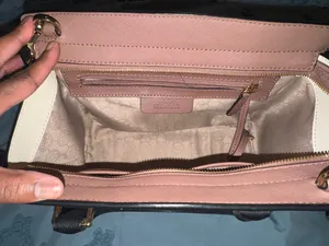 Michael Kors Purse thumbnail 2