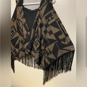 Westbound Geo Tassel Open Front Vest Cardigan | Boho Asymmetrical Layer (L) thumbnail 9