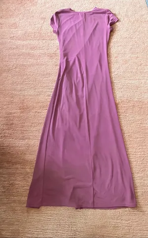 Vestique Mauve Ruched Side Slit Maxi Dress Size S Short Sleeve Bodycon thumbnail 5