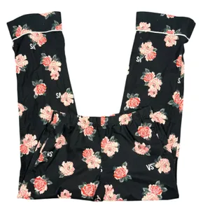 Victoria's Secret Pajama Pants Womens Medium Black Floral Rose VS Lounge Cotton thumbnail 4