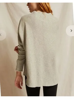 Perfectwhitetee Morrison Mock Neck Sweatshirt in Heather Grey Women’s size Small thumbnail 15