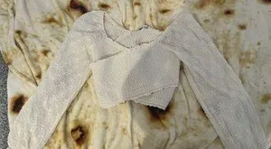 American Eagle Cream Blouse thumbnail 1