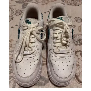Nike Air Force 1 Low '07 Essential Green Paisley DH4406-102 Women's Size 8.5 thumbnail 2