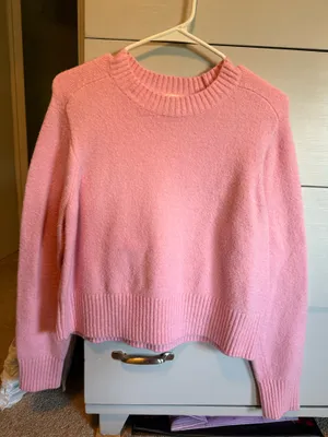 Universal Threads Sweater thumbnail 1