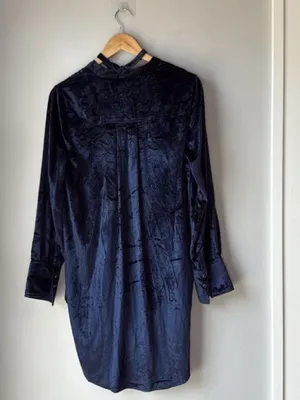 Anthropologie Maeve Tie-Neck Crushed Velvet Navy Blue Blouse thumbnail 3