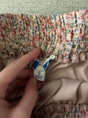 Floral skirt thumbnail 2