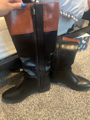 Winter Boots Size 7 thumbnail 3