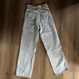 Levi's High Waisted Straight‎ Jeans size 25 thumbnail 3