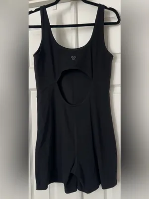 Aritzia TNA TnaBUTTER Sway Romper black size large thumbnail 5