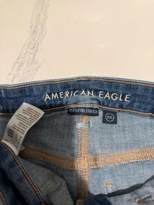 Super High-Rise American Eagle Flare Jeans thumbnail 4