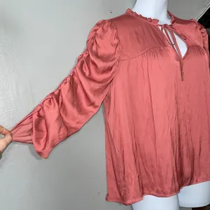 Express Size XL Silky Salmon Pink Ruched 3/4 Sleeve Top Romantic Office Siren thumbnail 3