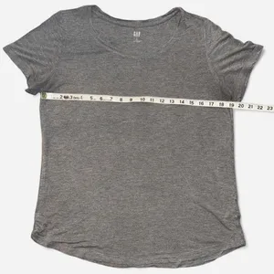 Heather Gray Gap short sleeve baby tee, size women’s large thumbnail 3