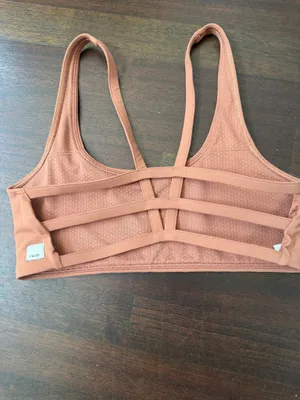 Vuori Yosemite Sports Bra thumbnail 2