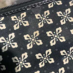 Wallet thumbnail 7