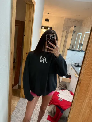 Fruit of the Loom New York Crewneck thumbnail 3