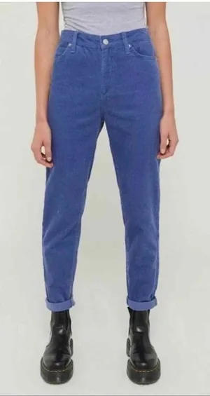 💙 BDG‎ Urban Outfitters Blue Corduroy Mom Pants 💙 thumbnail 1