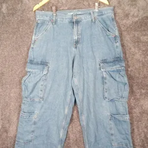 Old Navy Mid Rise Baggy Cargo Wide Leg Barrel Womens Size 12 thumbnail 3