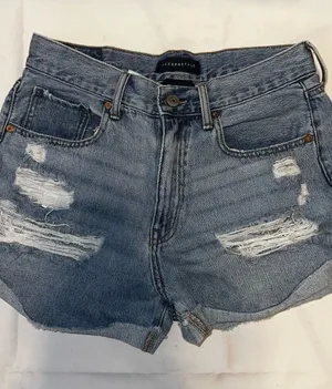 Aeropostale Light Blue Distressed Denim Mom Shorts High Rise Frayed Hem Size 10 thumbnail 1