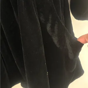 Universal Threads long sleeves velvet black mini length Dress size M romantic new thumbnail 4