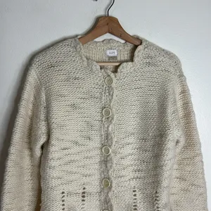 Alps Women's Vtg 100% Wool Chunky Cottagecore Button Cardigan Sweater Medium thumbnail 2