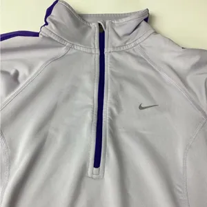 Nike Light Purple 1/4 Zip Size Small Athletic Pull Over thumbnail 3
