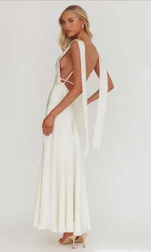 Selfie Leslie Open Back Dress thumbnail 2