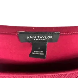 Ann Taylor Factory Women's Red Puff Sleeve Blouse Size S‎ thumbnail 6