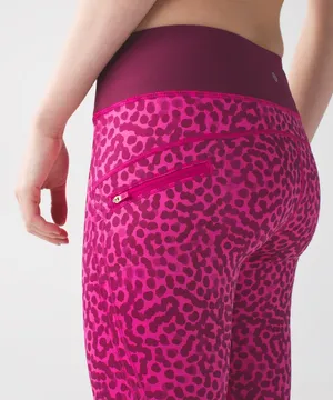 Lululemon Run: Top Speed Crop Ace Spot Jewelled Magenta Size 8 thumbnail 2