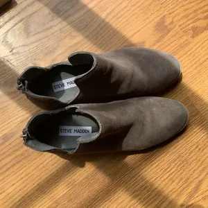 Steve Madden Size 6 Laramie Boots Booties Women Shoes Ankle Suede Fall Style thumbnail 2
