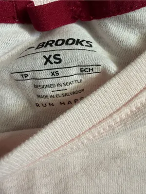 Brooks Run Happy Graphic PINK Long Sleeve Running Shirt Womens XS thumbnail 2