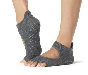 Toesox Half Toe Bellarina Grip Socks Size Medium Grey Barre Pilates Yoga EUC thumbnail 1