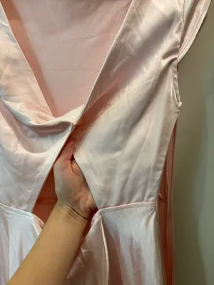 Selfie Leslie Satin Dress Midi thumbnail 4