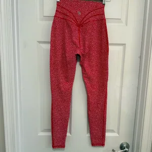 NWOT BuffBunny Legacy Leggings thumbnail 2