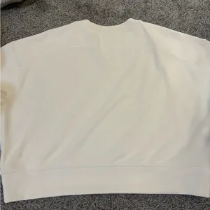 Lululemon Softstreme Crewneck thumbnail 4