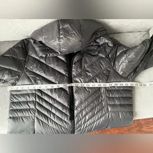 SAKS FIFTH AVE puffer coat 🔥🔥 thumbnail 7