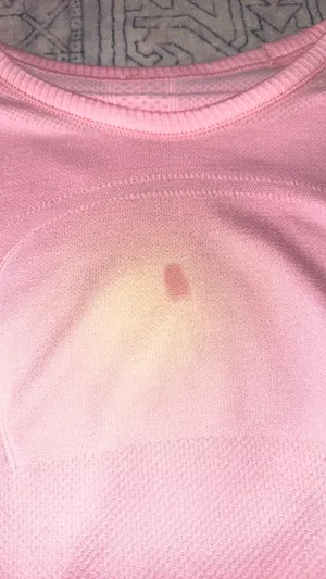 Lululemon size 4 shirt  thumbnail 2