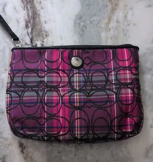 NWOT Coach Poppy Tartan Plaid Logo Cosmetic Bag | Coach Catch All Bag thumbnail 1