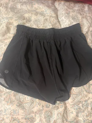 Lululemon Hotty Hot Shorts Black thumbnail 2
