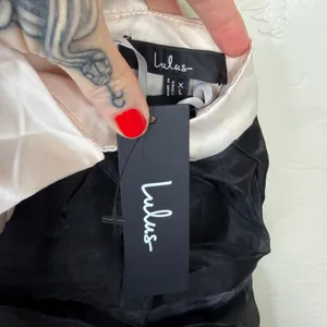 NEW Lulus Black Glamour Organza Tiered Cream Oversized Bow Midi Cocktail Dress thumbnail 10