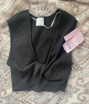 Crop Top thumbnail 1