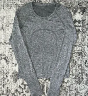 Lululemon Swiftly Tech Long Sleeve 2.0 *Race Length thumbnail 1