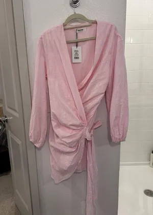 Showpo MARIFY MINI DRESS - LINEN LOOK LONG SLEEVE WRAP DRESS IN ICE PINK thumbnail 2
