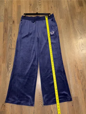NWT True Religion Women Large Velour Rhinestone Track Pants Wide Straight Leg thumbnail 2