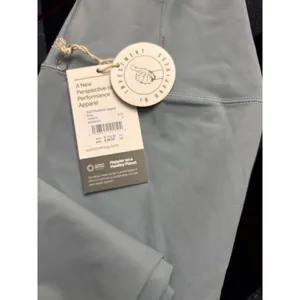 Vuori Women's Leggings BlissBlend Ether Blue Size Small New w/tag $98 thumbnail 2